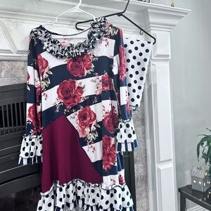 Sold)Women’s Navy & Burgundy Floral Polka Dot Ruffle custom Top & skirt